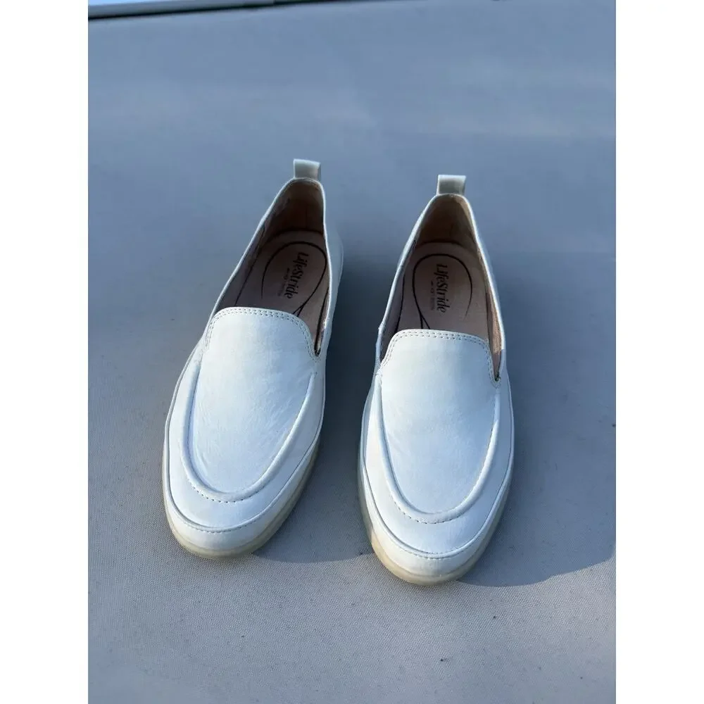 LifeStride Soft System Women's White Slip-On Loafer Flats Arch Support Size 7